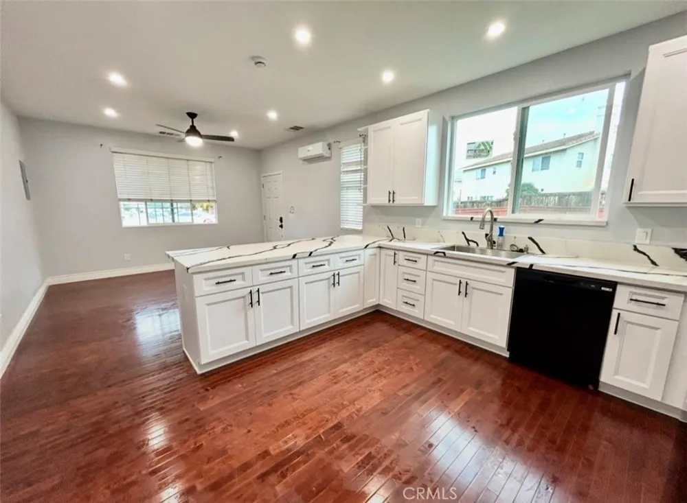 3597 rock Butte Perris, CA 92595