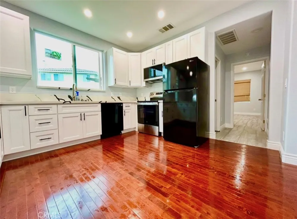 3597 rock Butte Perris, CA 92595
