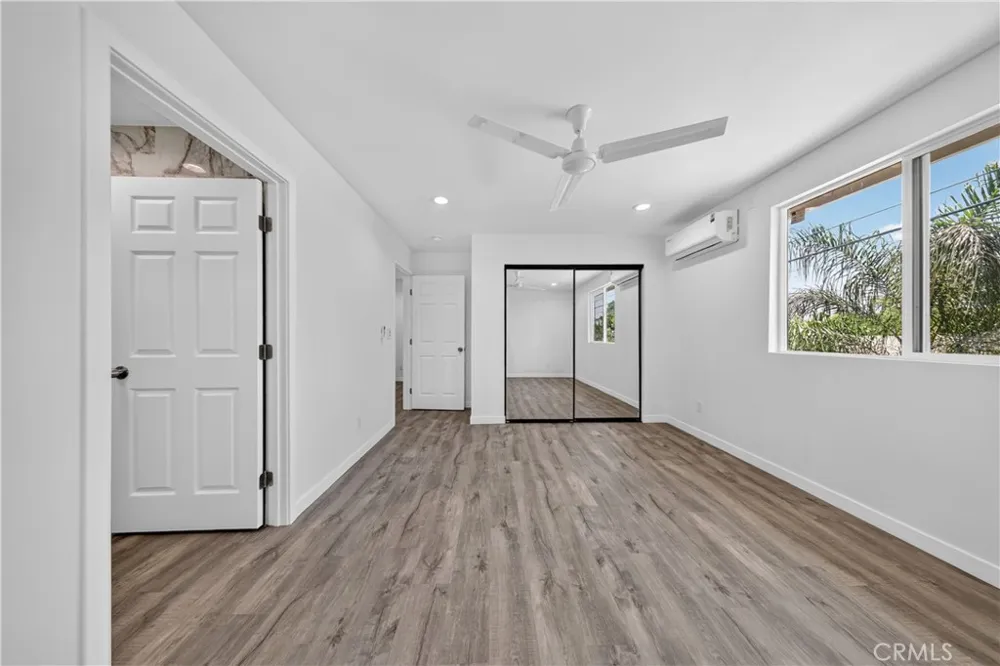9959 Wisner San Fernando, CA 91345