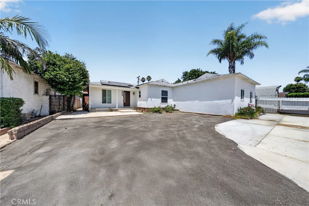 9959 Wisner San Fernando, CA 91345