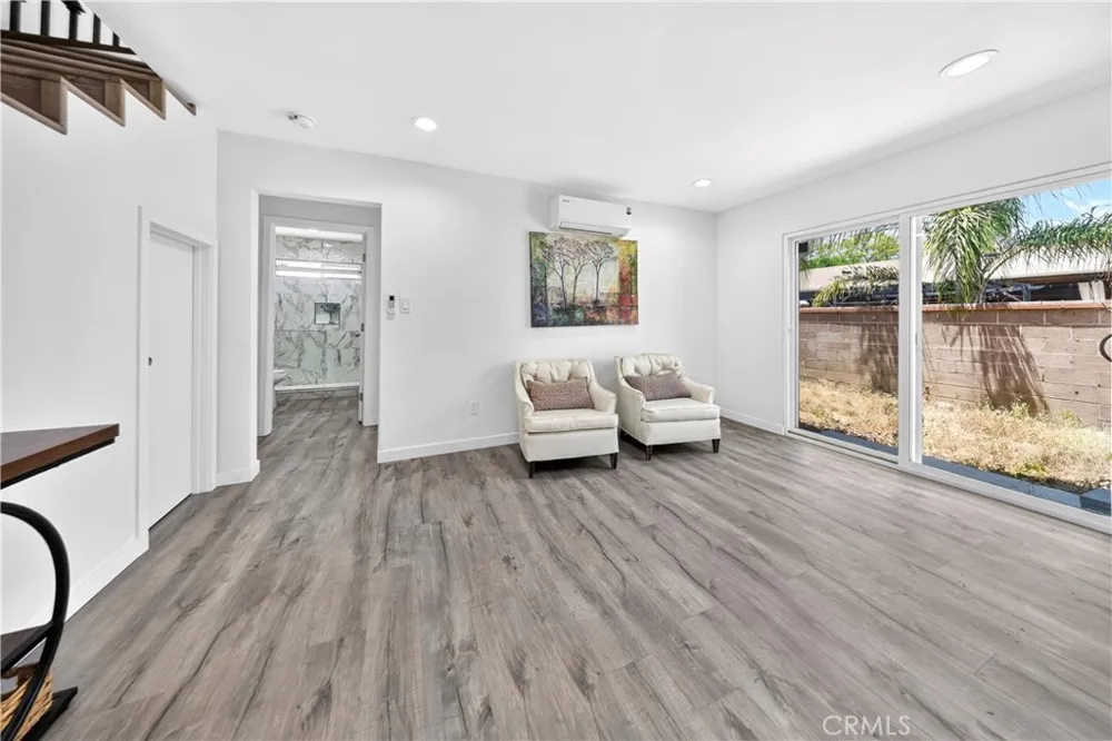 9959 Wisner San Fernando, CA 91345