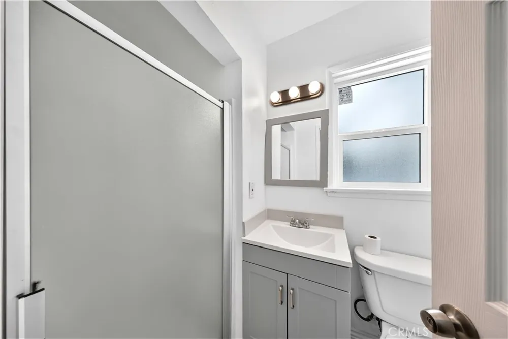 9959 Wisner San Fernando, CA 91345