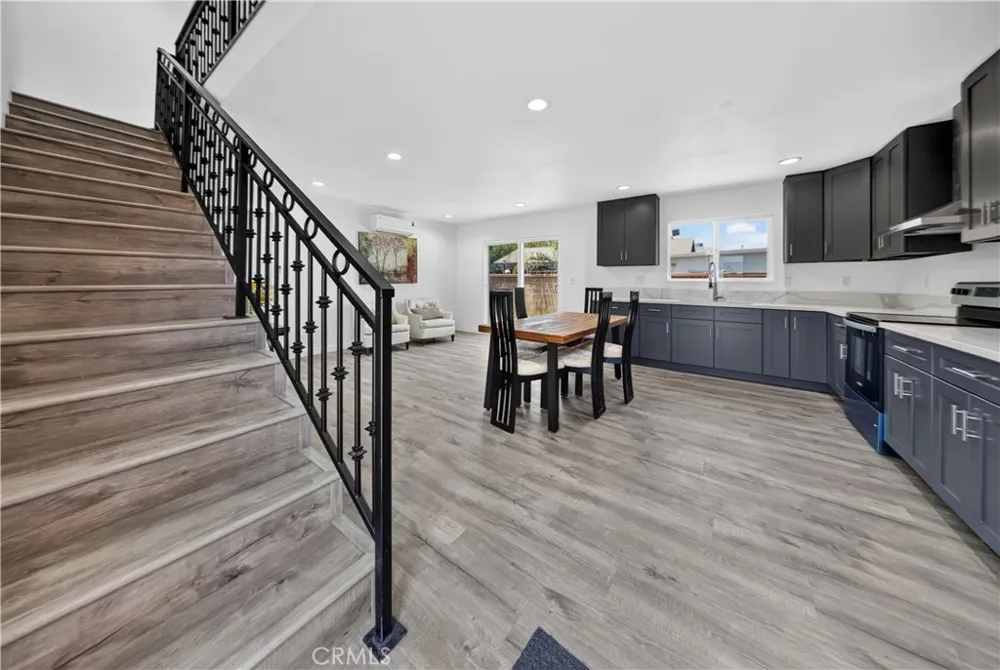 9959 Wisner San Fernando, CA 91345