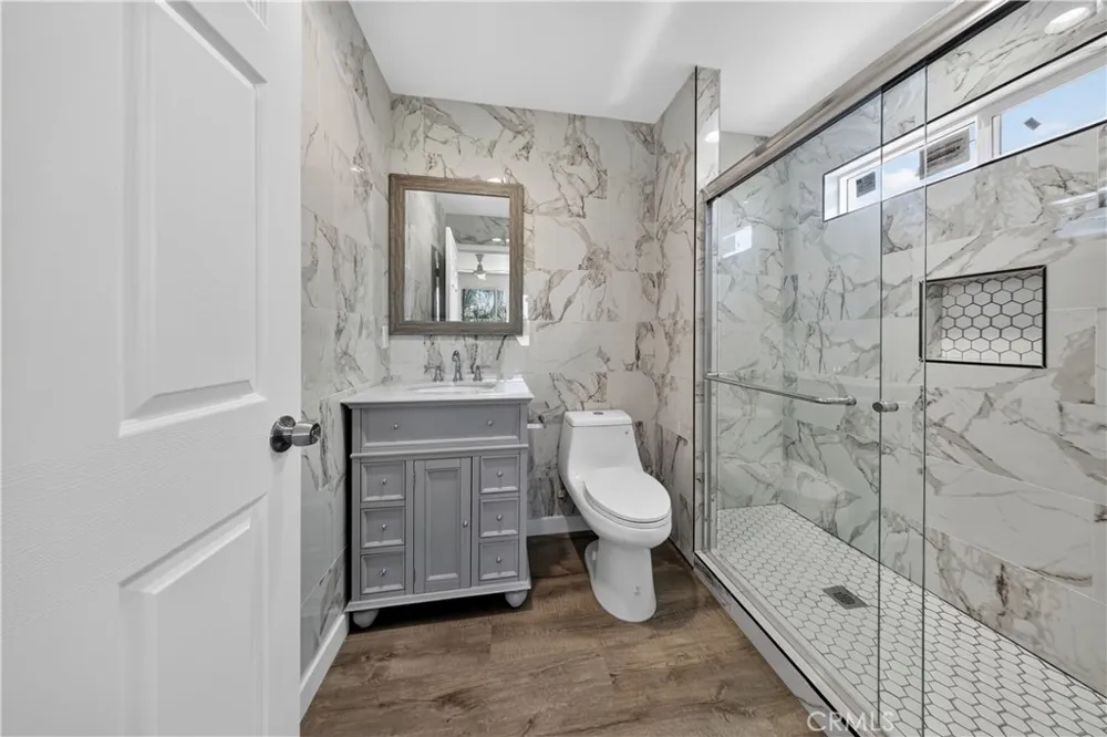 9959 Wisner San Fernando, CA 91345