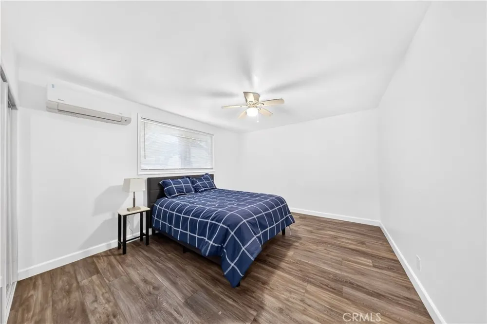 9959 Wisner San Fernando, CA 91345