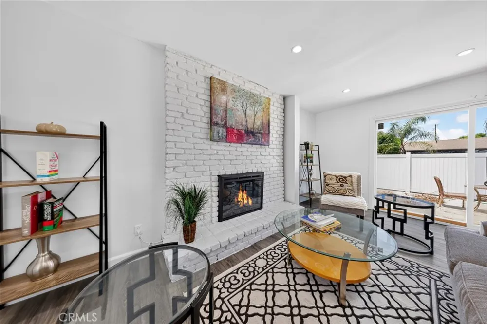 9959 Wisner San Fernando, CA 91345
