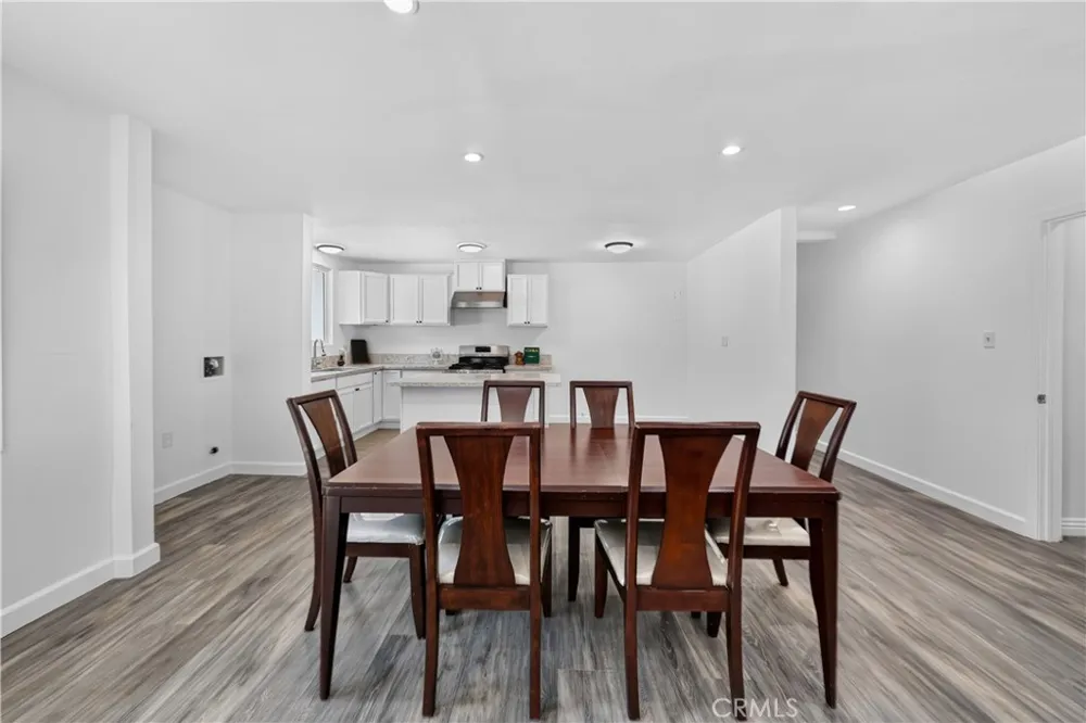 9959 Wisner San Fernando, CA 91345