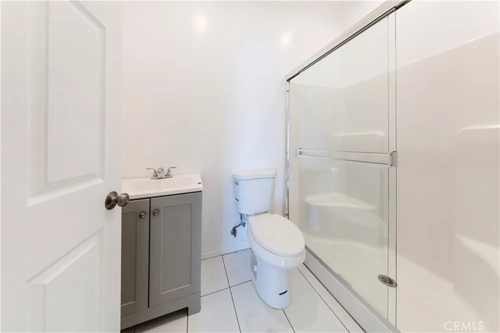 9959 Wisner San Fernando, CA 91345