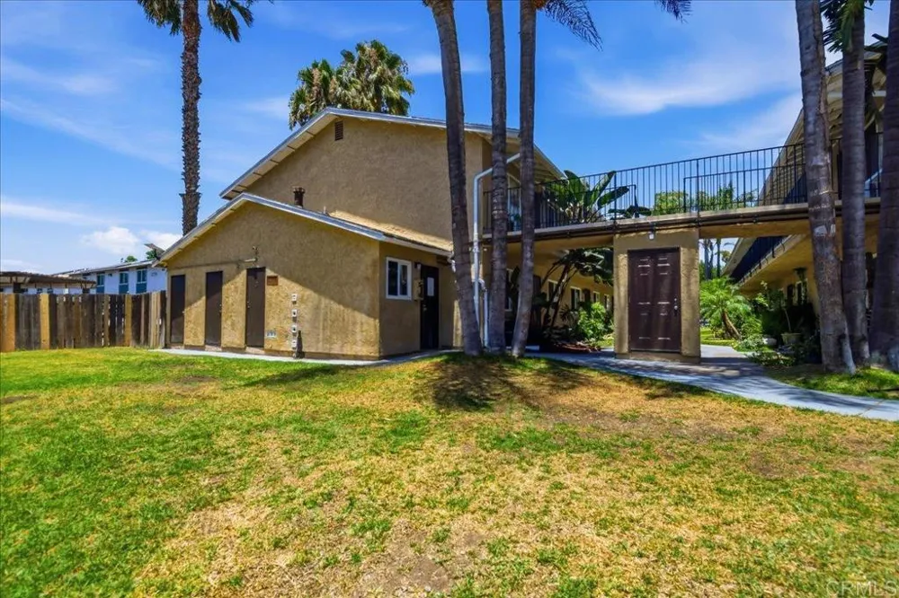 12805 Mapleview St #8 Lakeside, CA 92040