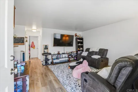 12805 Mapleview St #8