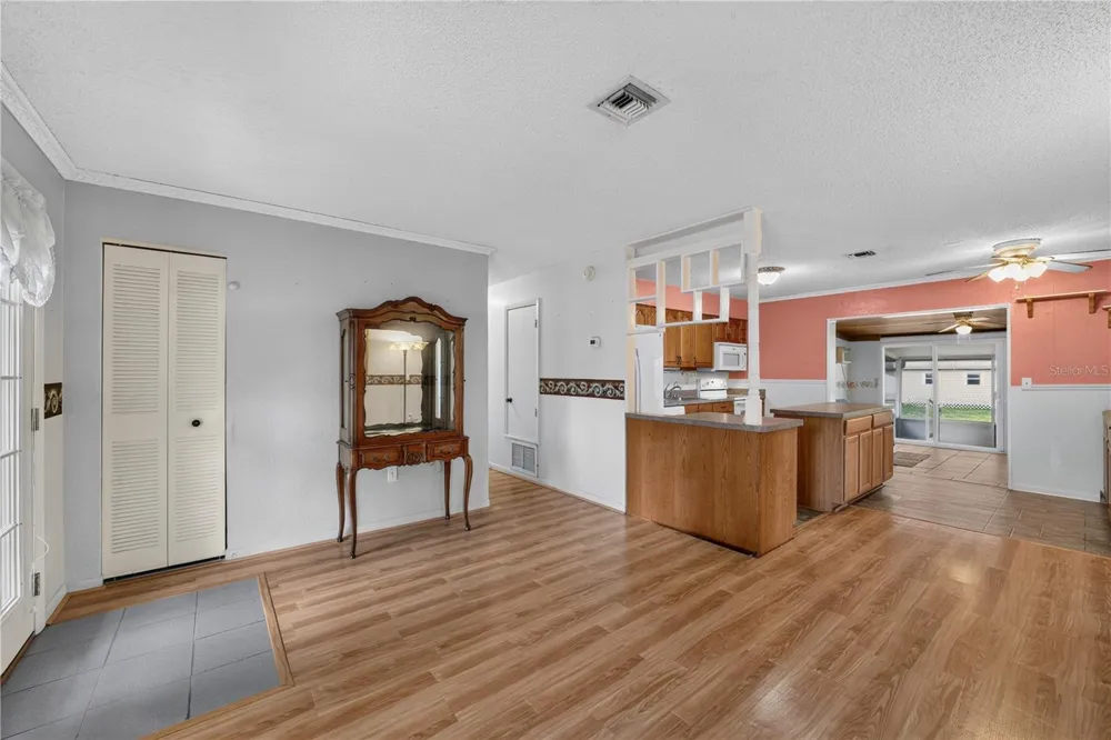 2875 NE 49TH STREET ocala, FL 34479