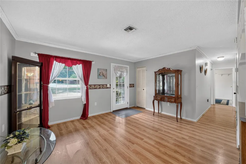 2875 NE 49TH STREET ocala, FL 34479