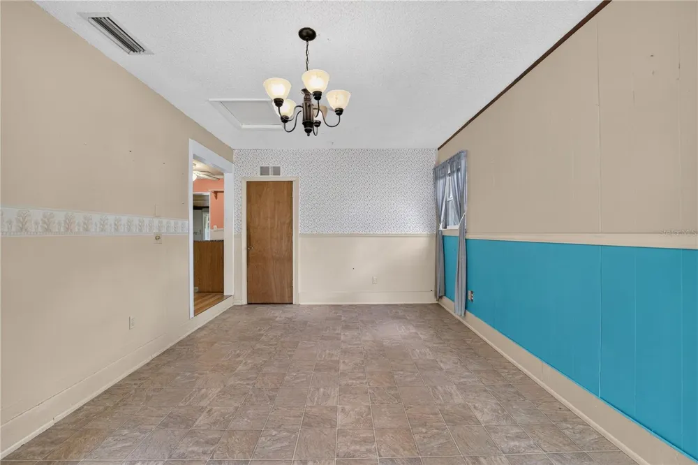 2875 NE 49TH STREET ocala, FL 34479