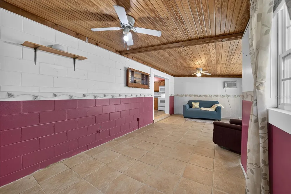 2875 NE 49TH STREET ocala, FL 34479