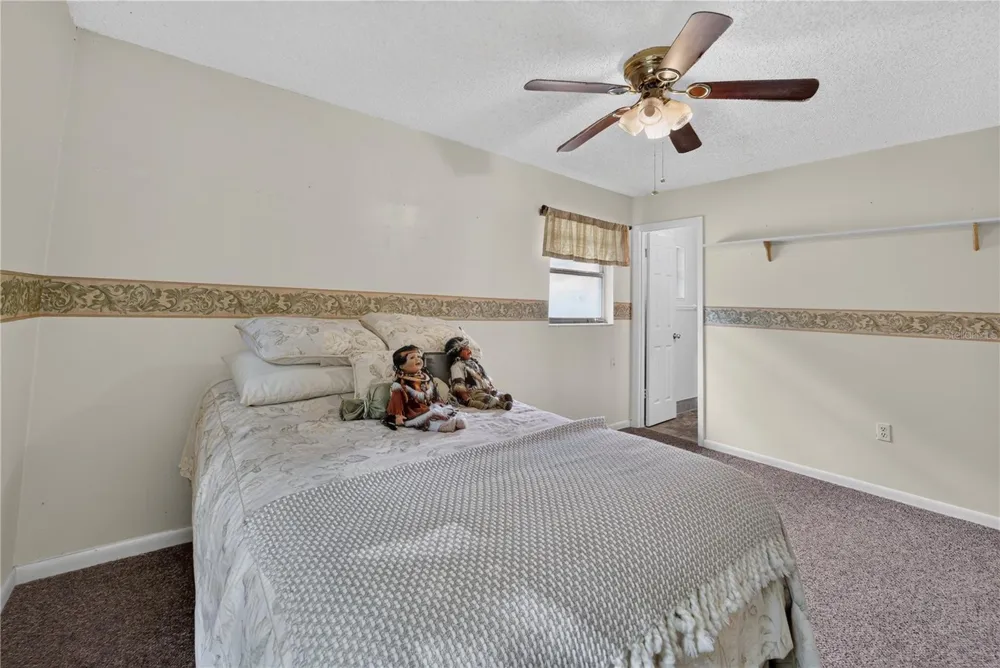 2875 NE 49TH STREET ocala, FL 34479