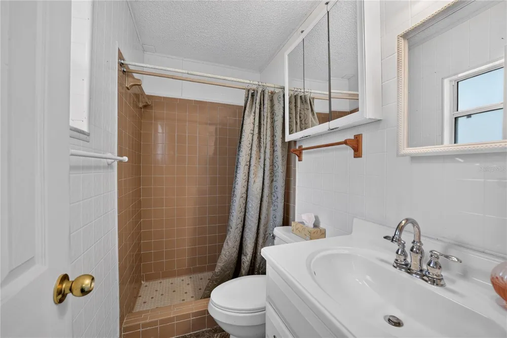 2875 NE 49TH STREET ocala, FL 34479