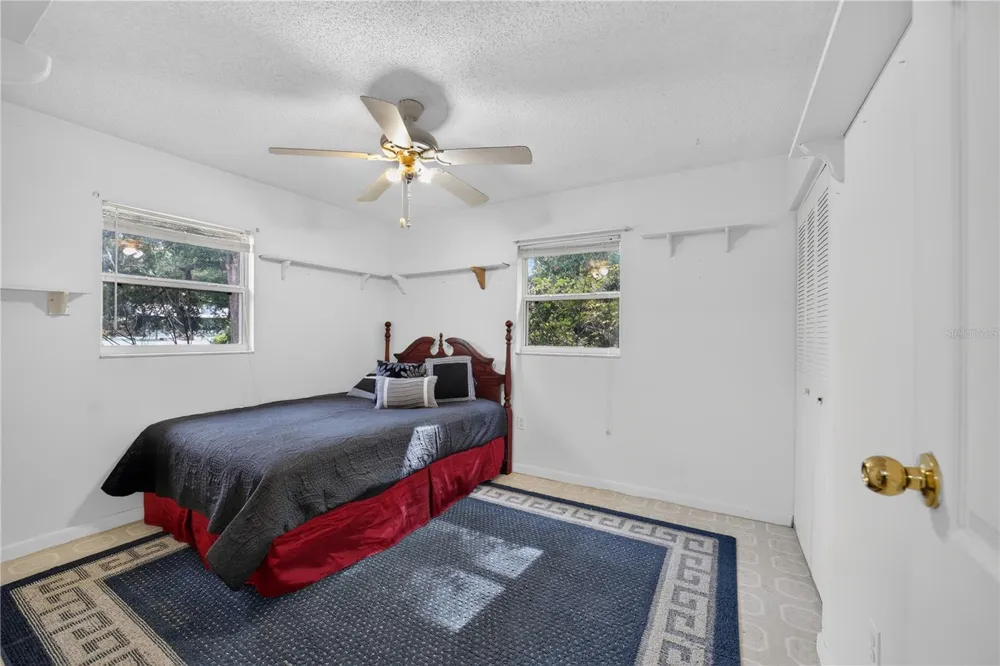 2875 NE 49TH STREET ocala, FL 34479