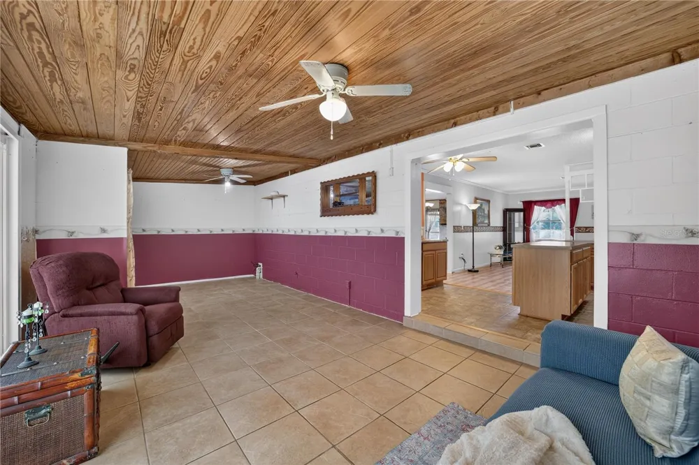 2875 NE 49TH STREET ocala, FL 34479