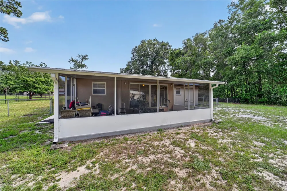 2875 NE 49TH STREET ocala, FL 34479