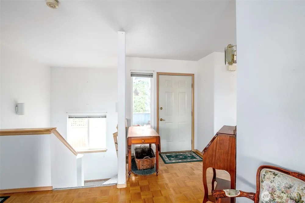1550 13th Court Fox Island, WA 98333