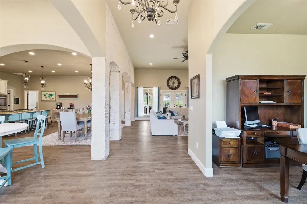 128 E Remuda Court Fort Worth, TX 76108