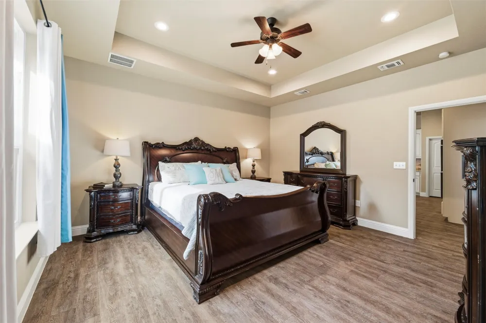 128 E Remuda Court Fort Worth, TX 76108