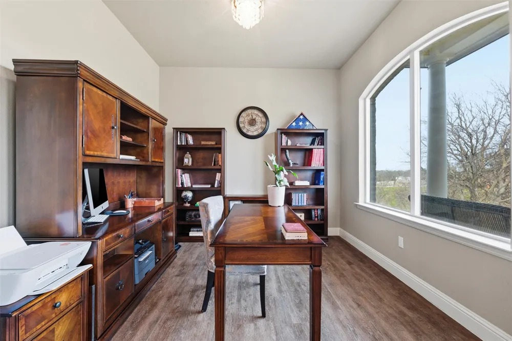 128 E Remuda Court Fort Worth, TX 76108