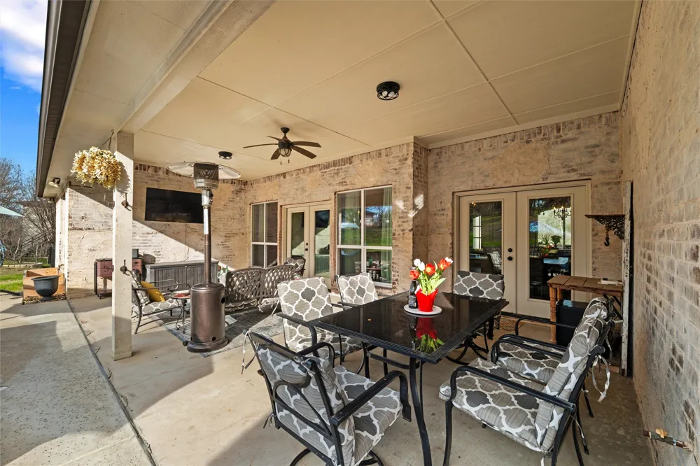 128 E Remuda Court Fort Worth, TX 76108