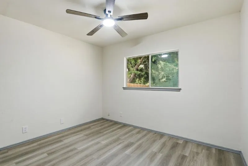5222 Charolais Drive San Antonio, TX 78247