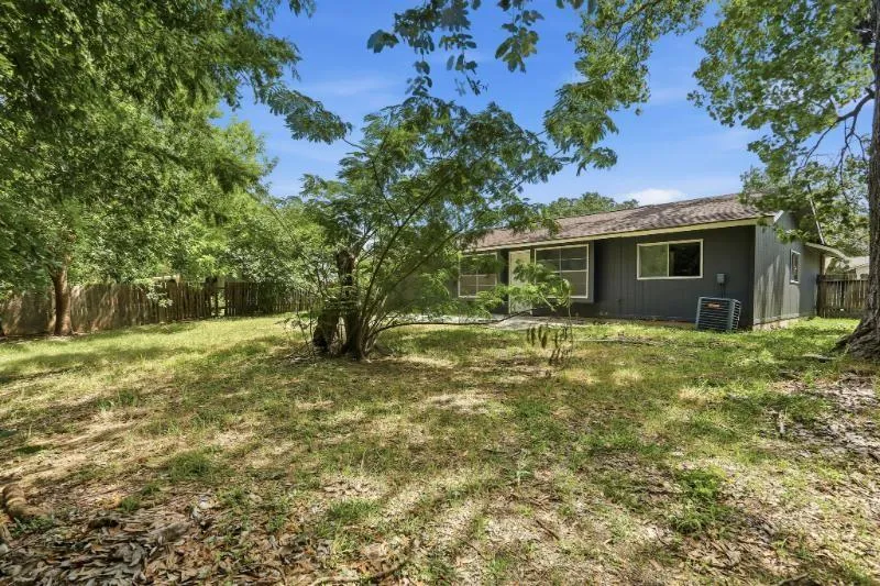 5222 Charolais Drive San Antonio, TX 78247