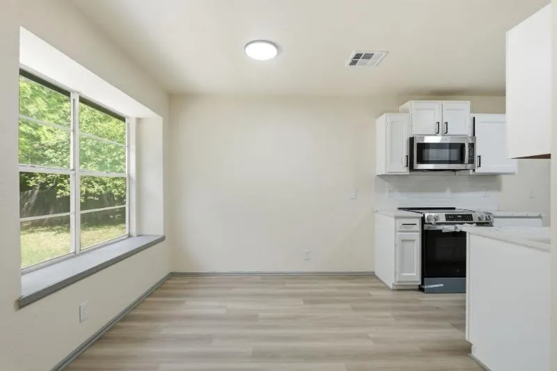 5222 Charolais Drive San Antonio, TX 78247