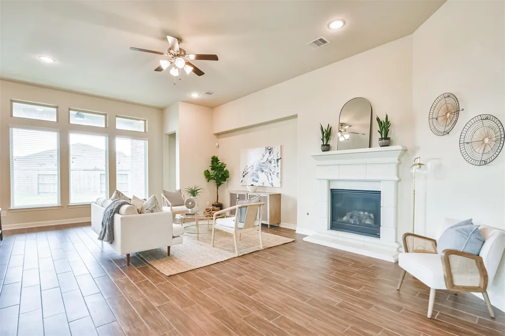 12617 White Cove Drive Texas City, TX 77568