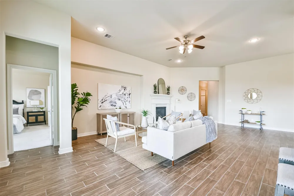 12617 White Cove Drive Texas City, TX 77568