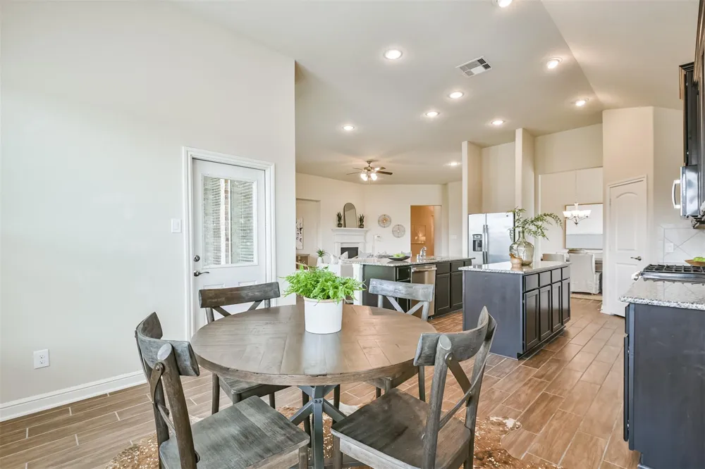12617 White Cove Drive Texas City, TX 77568