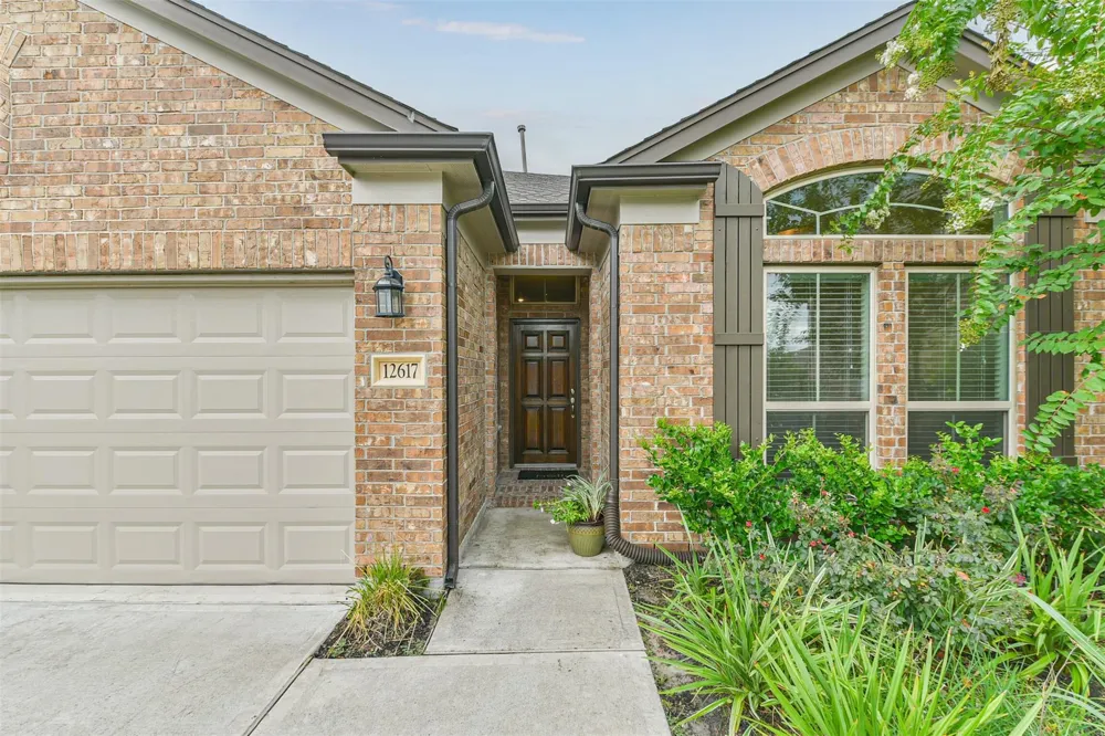 12617 White Cove Drive Texas City, TX 77568