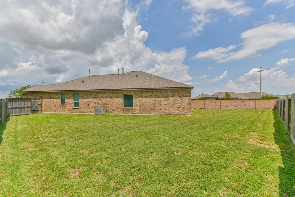 12617 White Cove Drive Texas City, TX 77568
