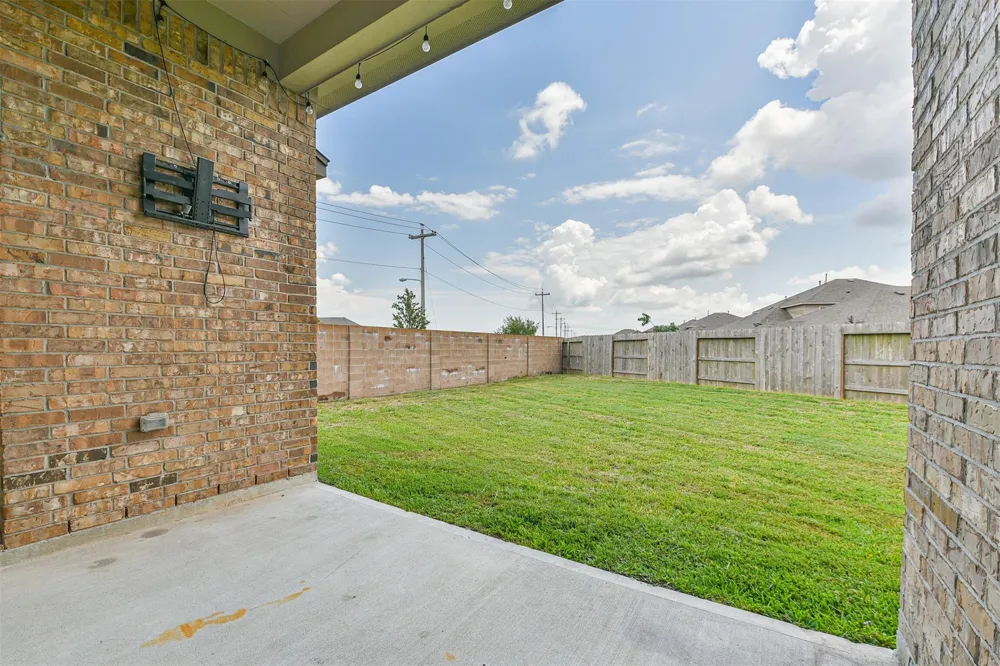 12617 White Cove Drive Texas City, TX 77568