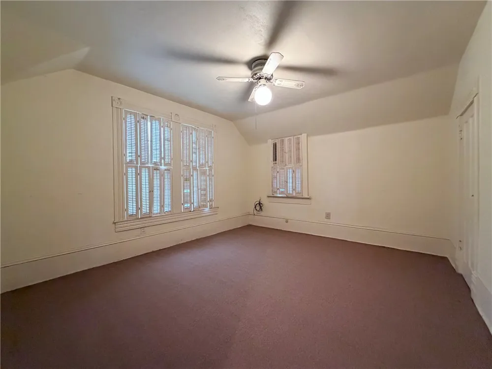 429 W Richard Avenue Kingsville, TX 78363
