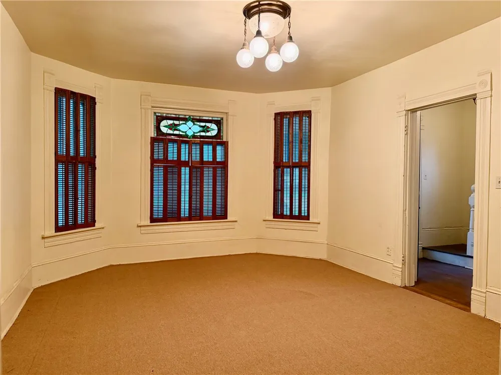 429 W Richard Avenue Kingsville, TX 78363