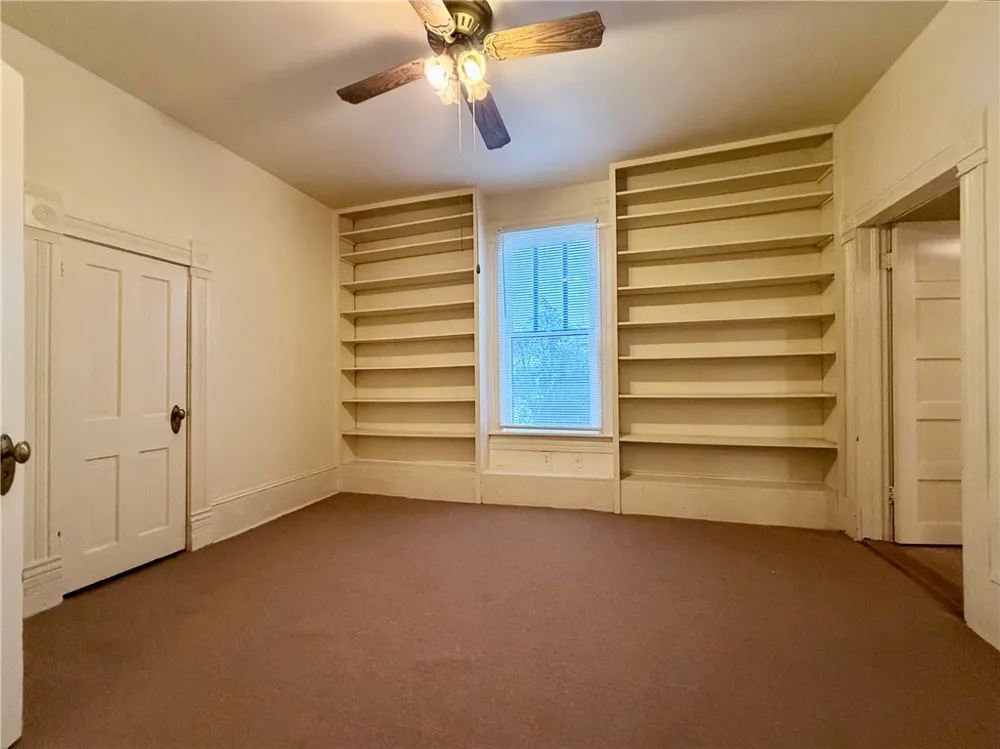 429 W Richard Avenue Kingsville, TX 78363