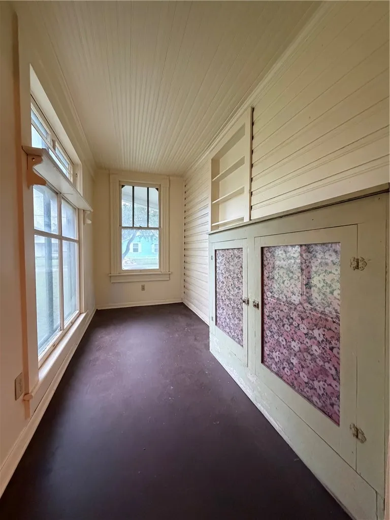 429 W Richard Avenue Kingsville, TX 78363