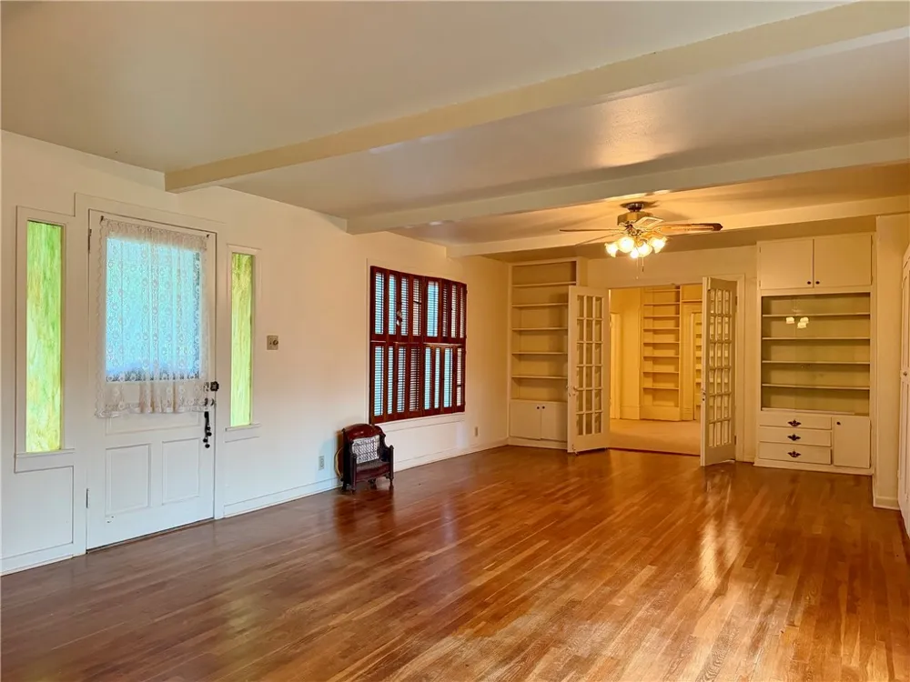 429 W Richard Avenue Kingsville, TX 78363