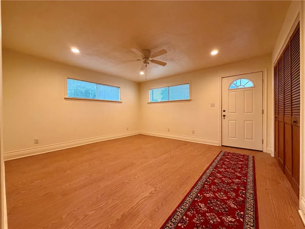 429 W Richard Avenue Kingsville, TX 78363