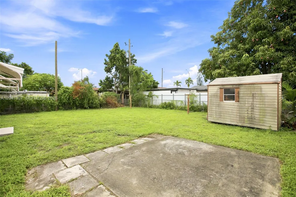 790 E 6th Pl Hialeah, FL 33010