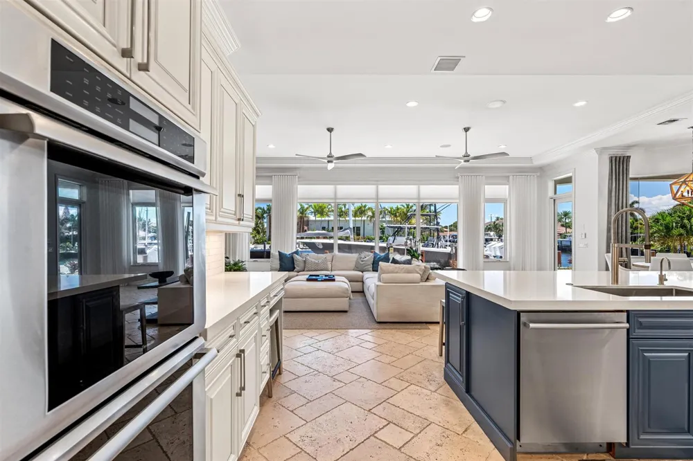2320 NE 34th Court Lighthouse Point, FL 33064