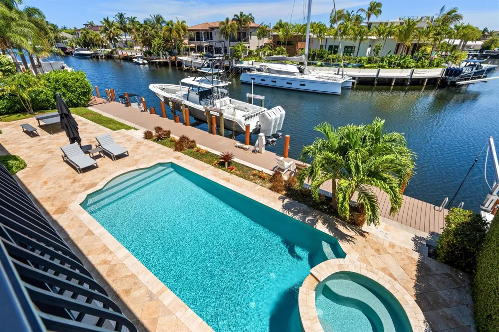 2320 NE 34th Court Lighthouse Point, FL 33064