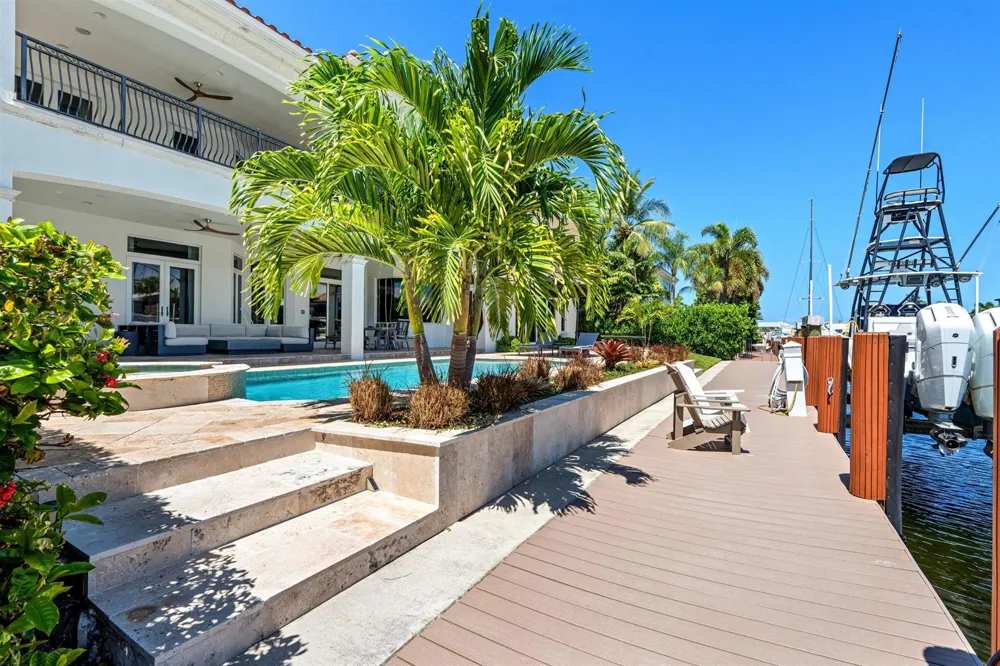 2320 NE 34th Court Lighthouse Point, FL 33064