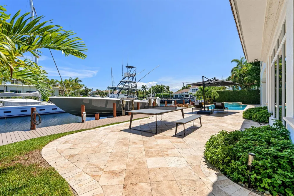 2320 NE 34th Court Lighthouse Point, FL 33064