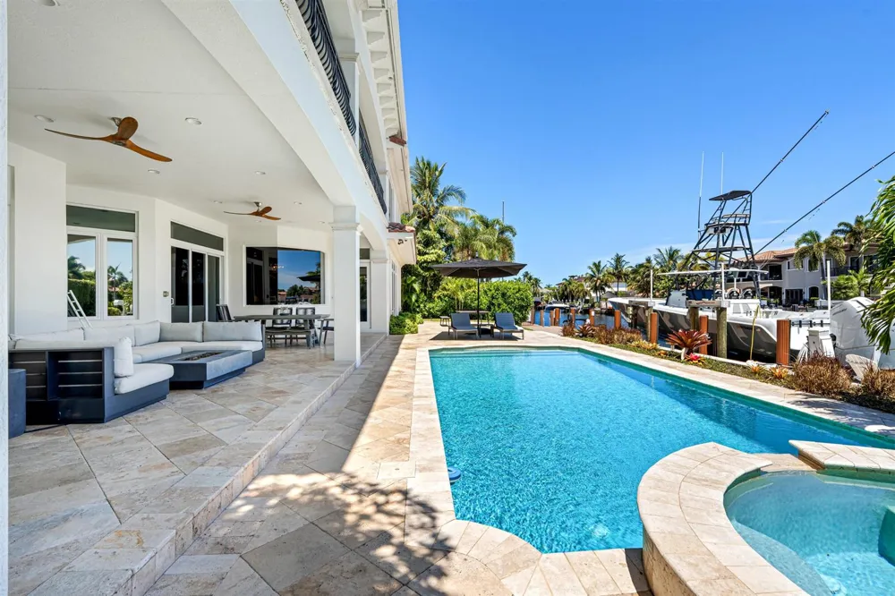 2320 NE 34th Court Lighthouse Point, FL 33064