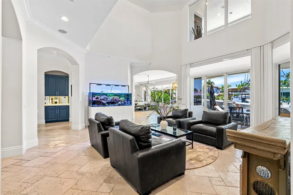 2320 NE 34th Court Lighthouse Point, FL 33064